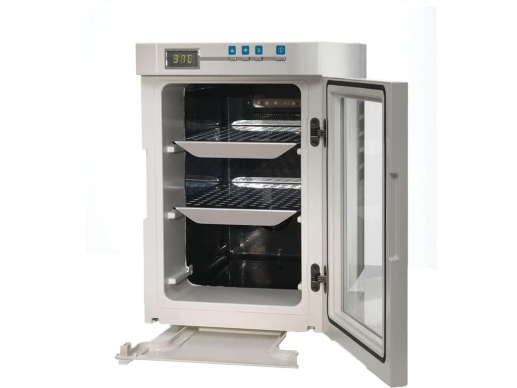 Why We ​trust the Heratherm IMC18: Compact Lab Incubator